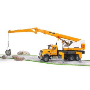 MACK Granite Liebherr Kran - LKW / 02818
