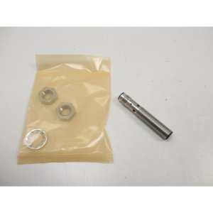 Sensor GBP PLUS / 10-30VDC E2B-S08KS02-MC-B2 / M8