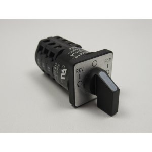 Schalter VSA 32 / 230-400V Pos. 87B / J120020