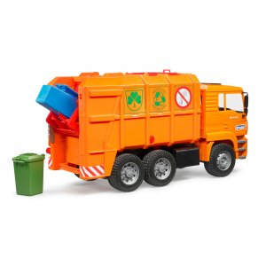 BRUDER Spielzeug MAN TGA Müll-LKW Müllabfuhr Mülllaster kippbar orange / 02760