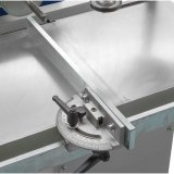 Winkelanschlag einstellbar +/- 45&deg;