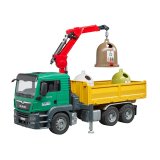 BRUDER Spielzeug MAN TGS LKW mit Ladekran 3 Altglascontainern und Flaschen 03753